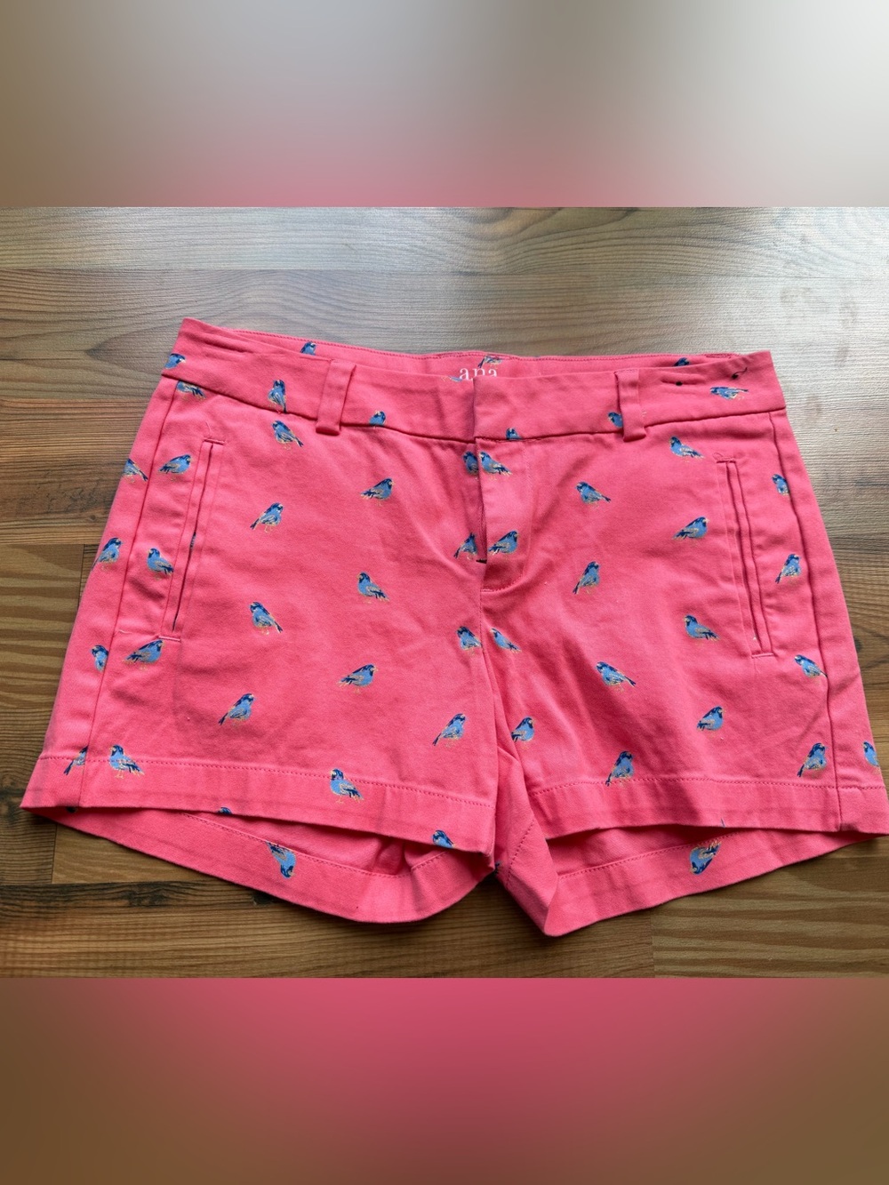 Pink Women's Bird-Print Cotton Shorts